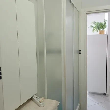 アパート Cari Dei *