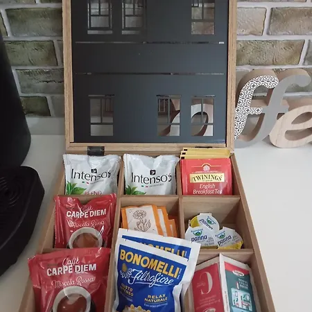 Cari Dei Apartamento Nápoles